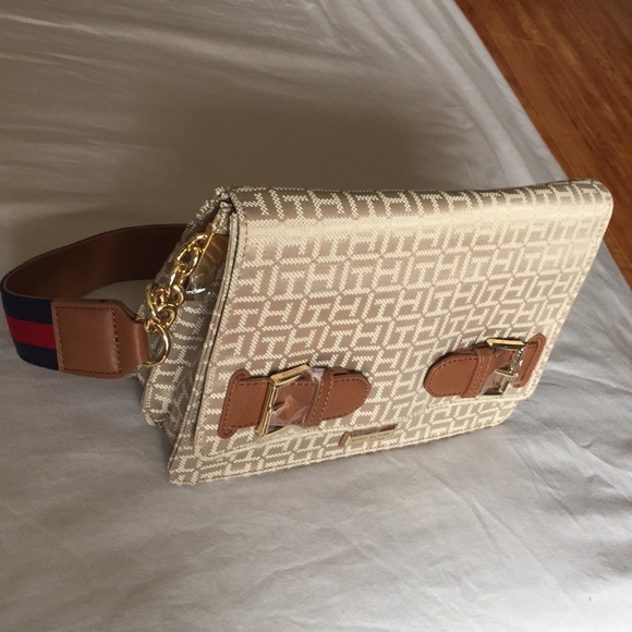 TOMMY HILFIGER shoulder bag BNWOT - Picture 2 of 8